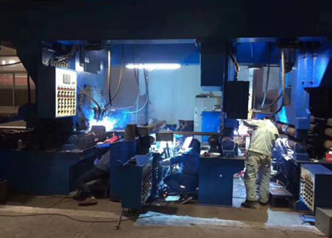 水冷壁管生產(chǎn)線